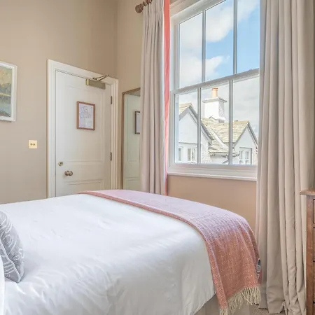 The King's Arms 4*